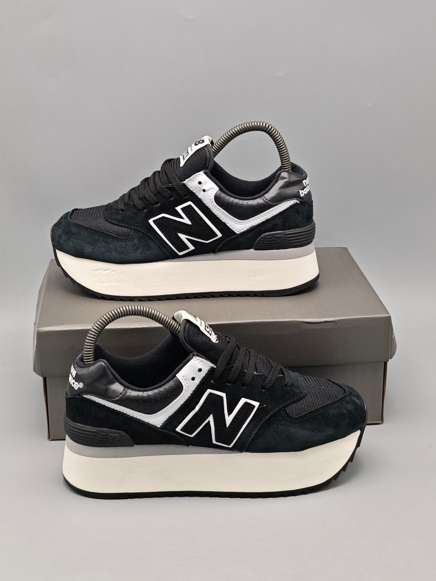 New Balance 574