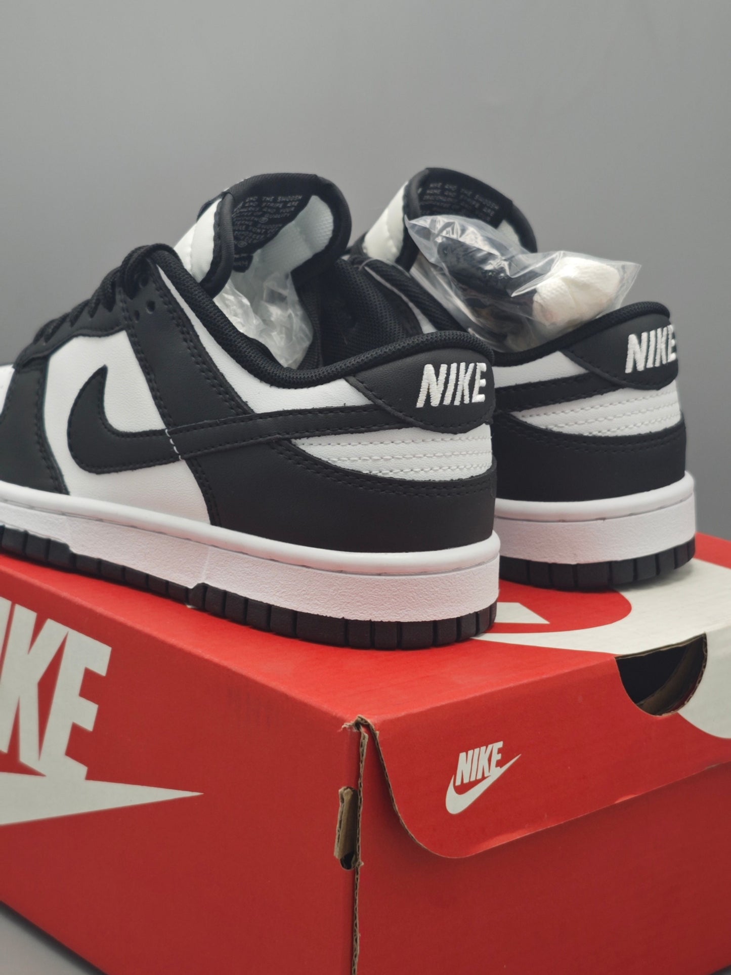 Nike Dunk Low Panda