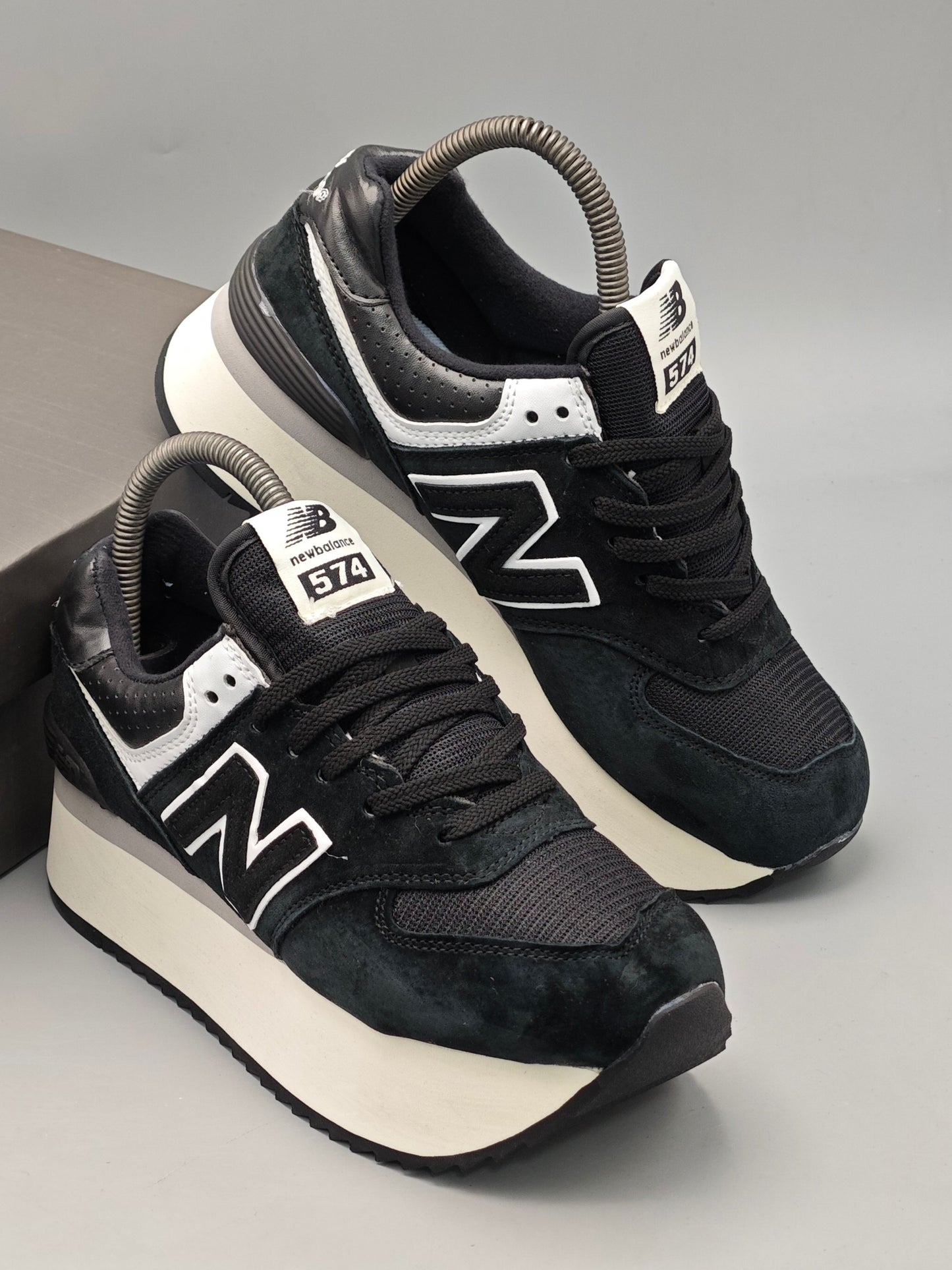 New Balance 574