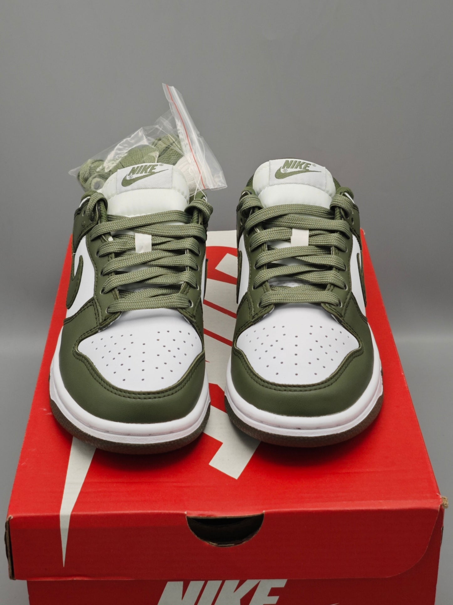 Nike Dunk Low Olive Green