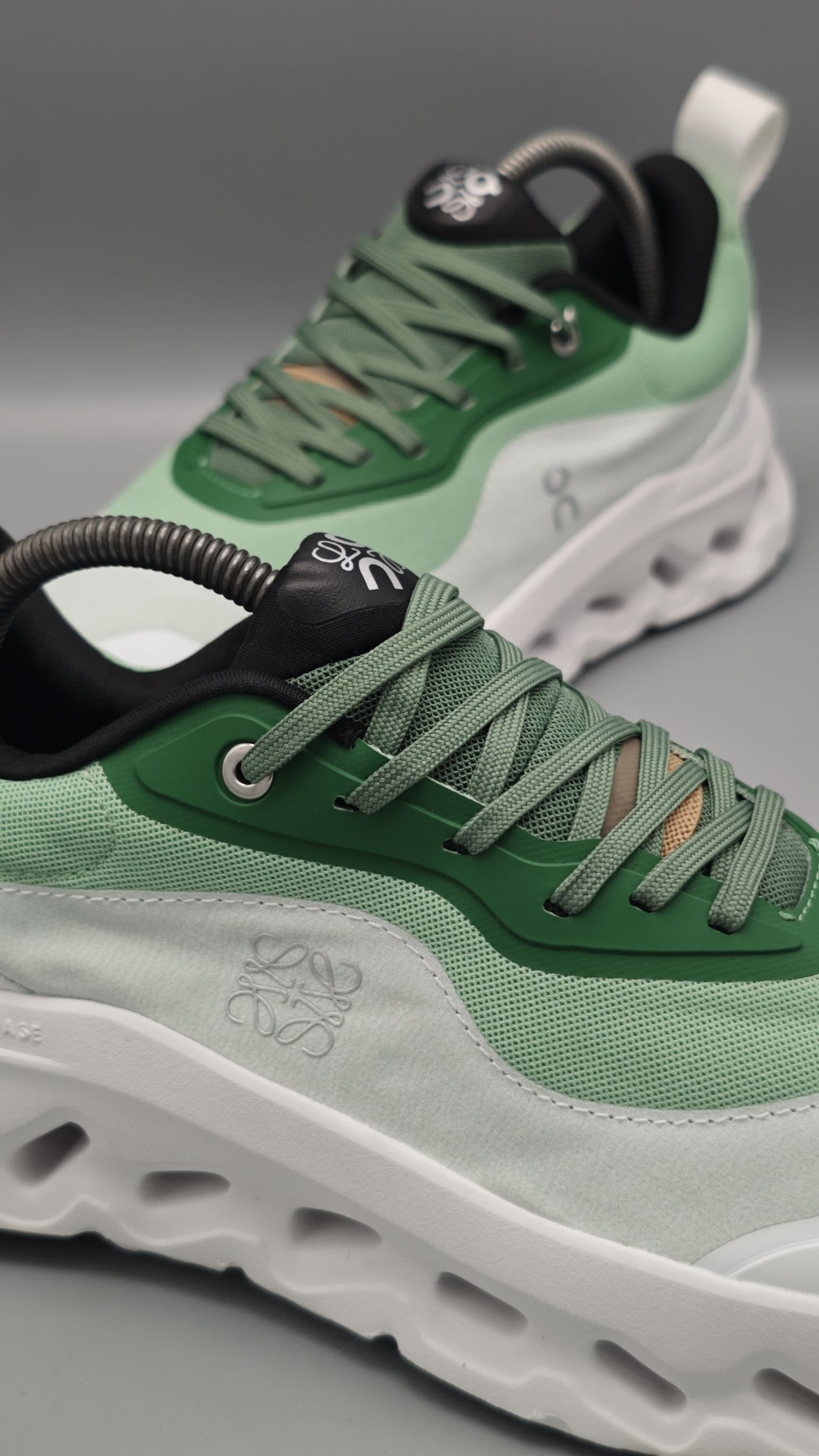 X Loewe Cloudtilt 2.0 Green/White