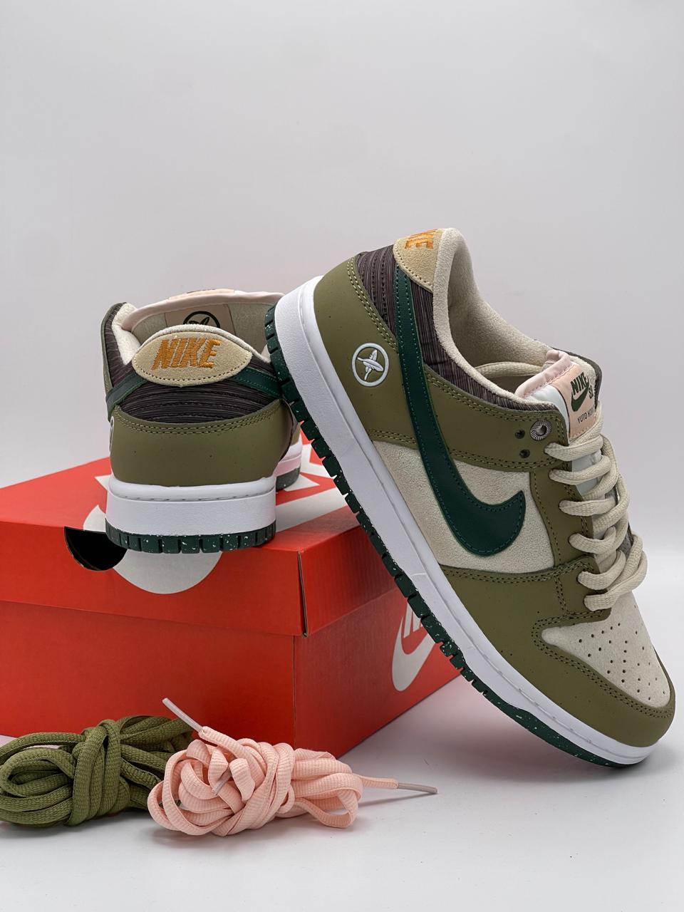 Nike Dunk Low "Olive Cream"