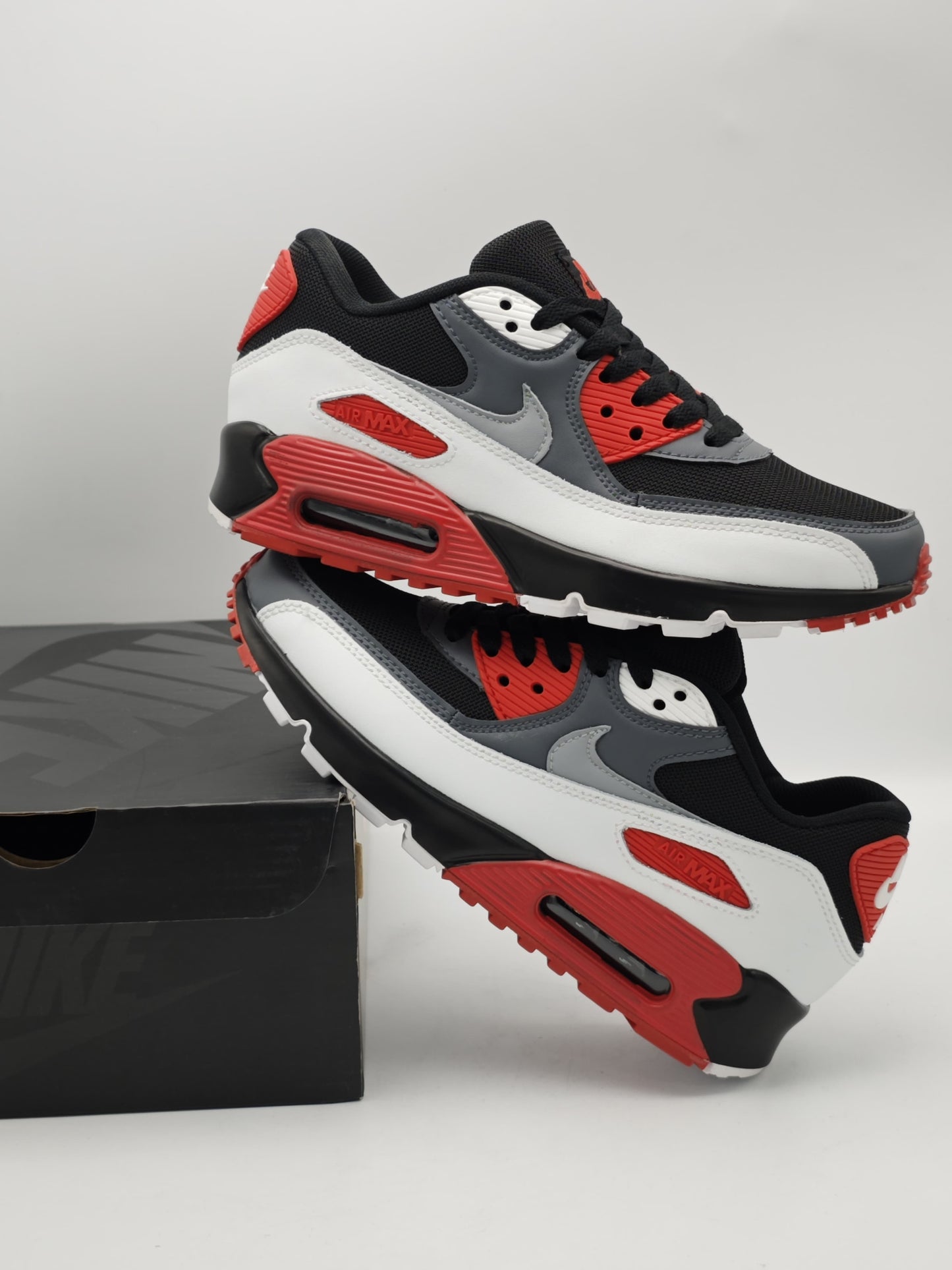 Nike Air Max 90