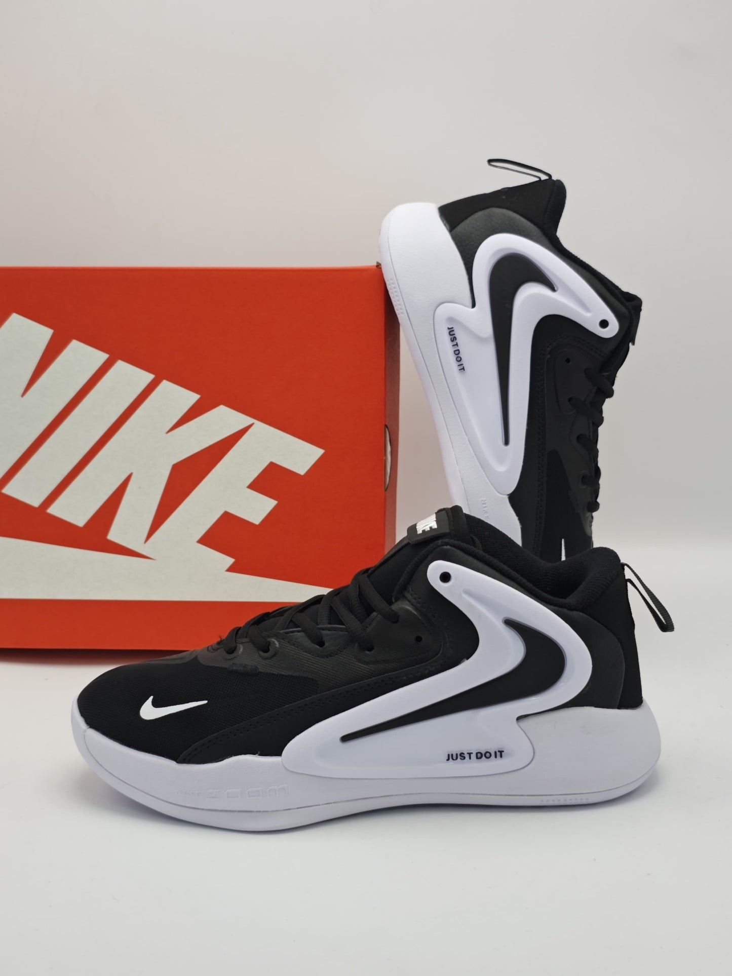 Nike Zoom Freak 4 “Black/White”