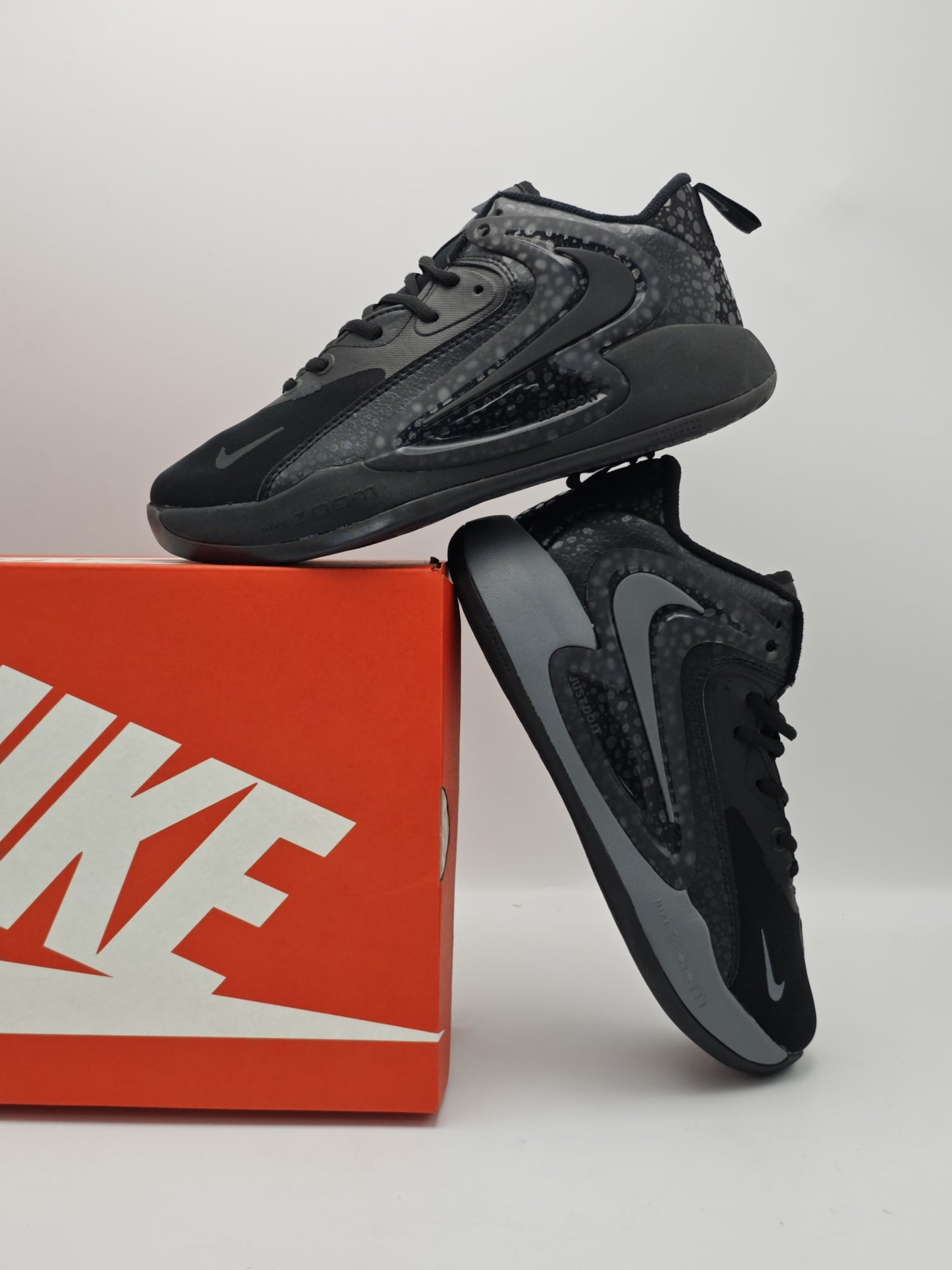 Nike Zoom Freak 4 “Black/Cool Grey”