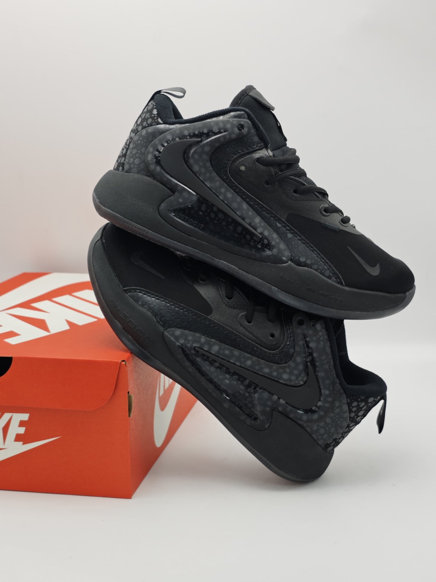 Nike Zoom Freak 4 “All Black”
