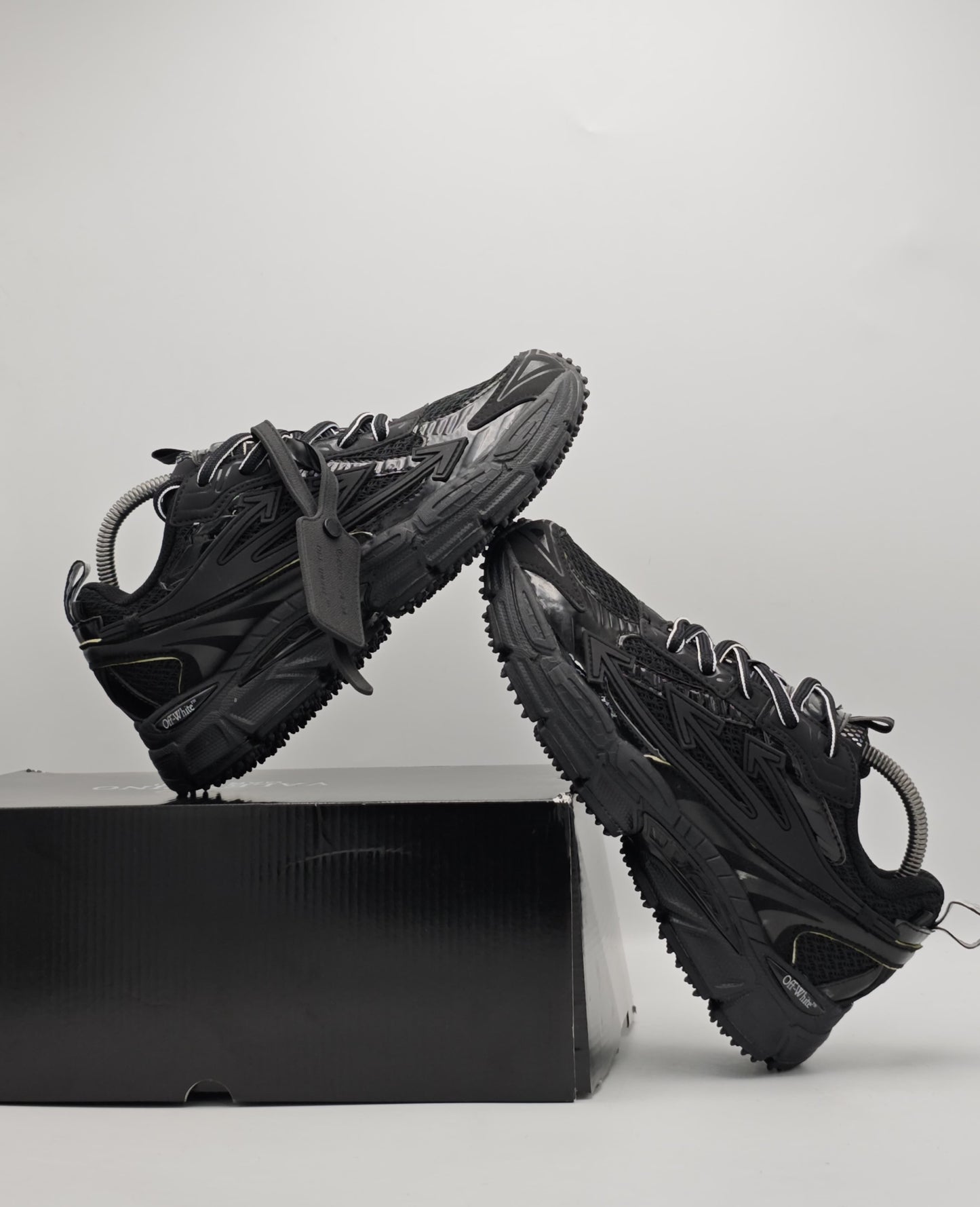 Off-White™ Be Right Back – Triple Black Edition