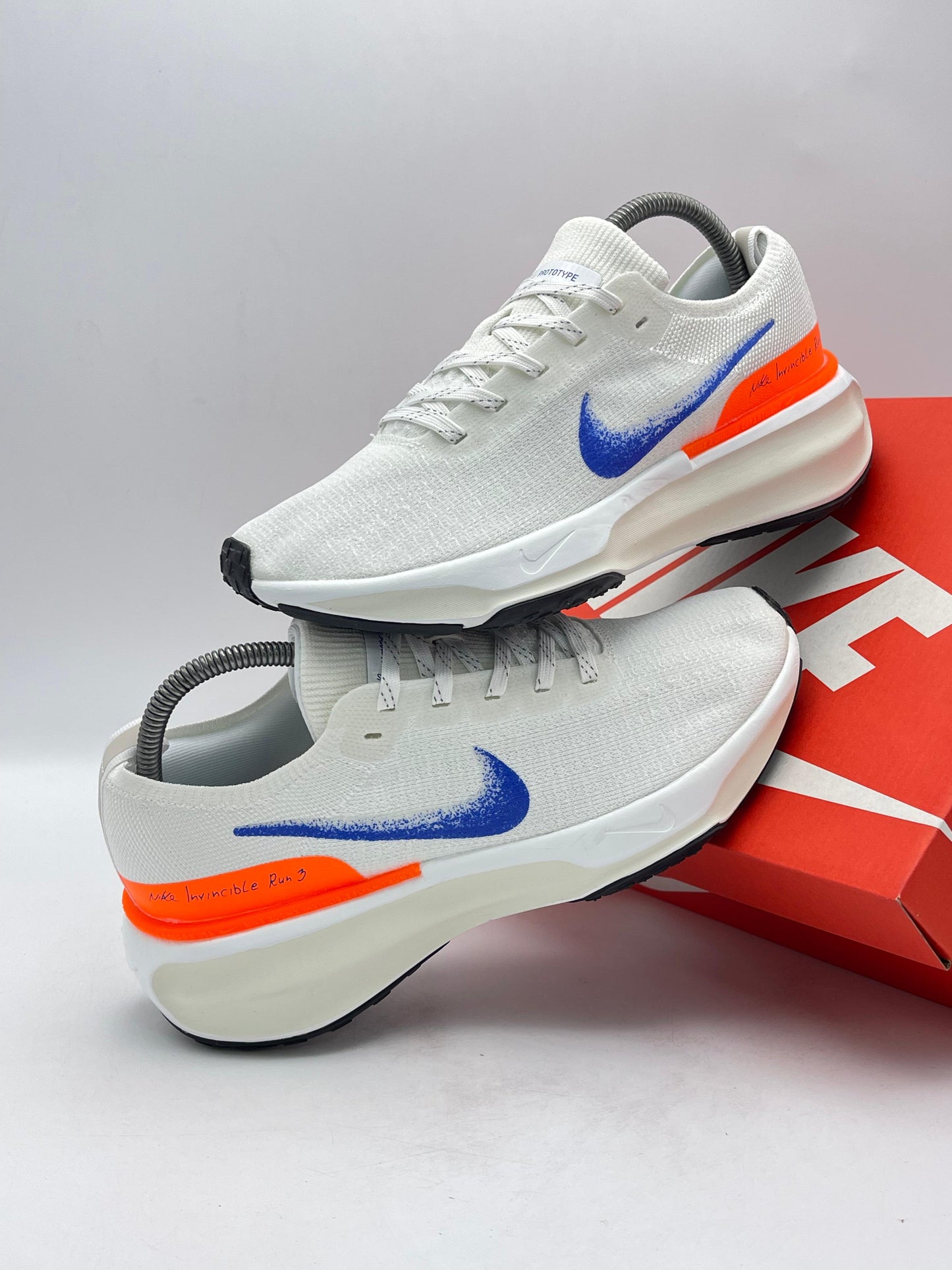 Nike Invincible Flyknit 3 White Blue Orange