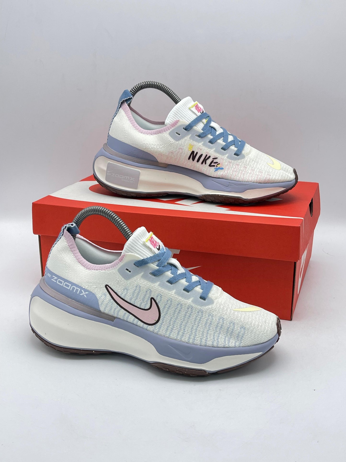 Nike ZoomX Flyknit 3 White Pink Blue