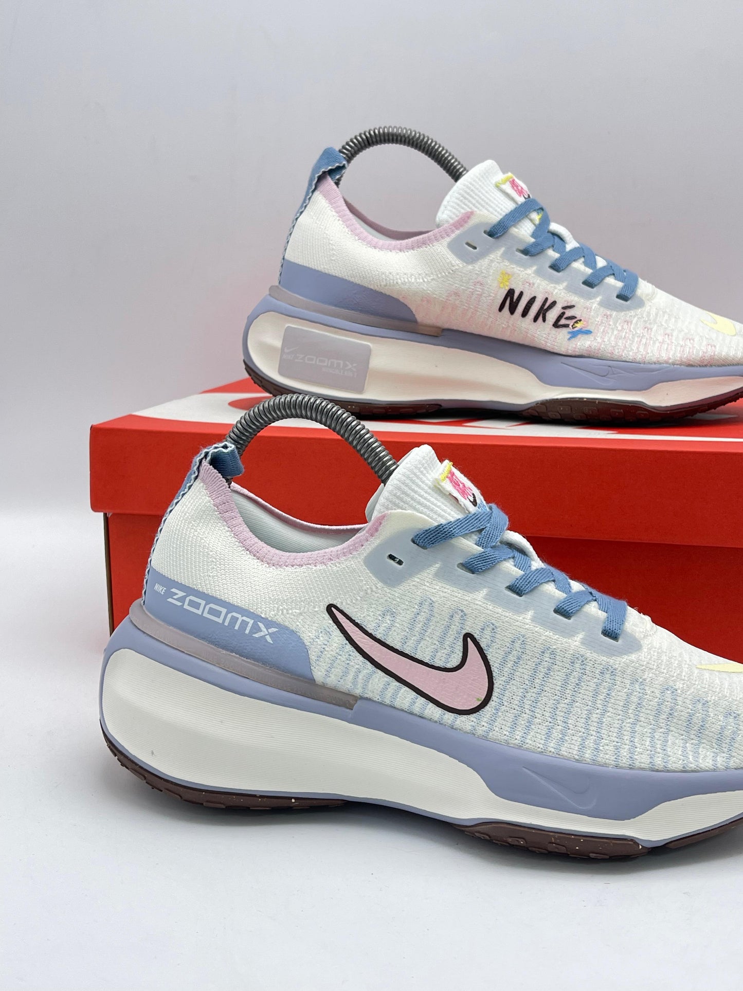 Nike ZoomX Flyknit 3 White Pink Blue