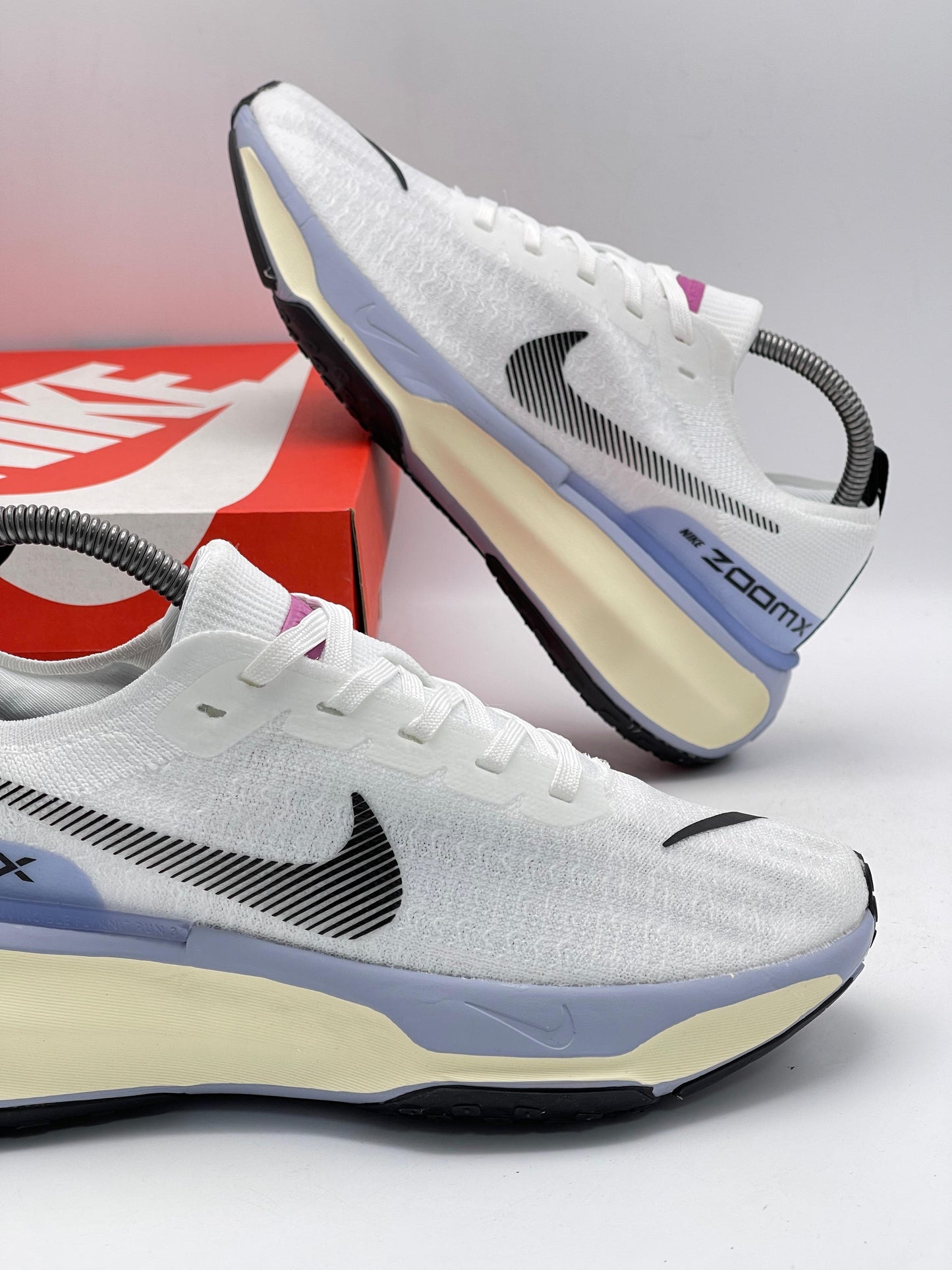 Nike ZoomX Vaporfly White Black