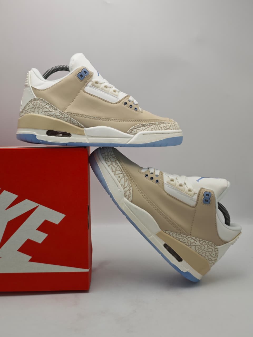 Air Jordan 3 Retro “Cement Gold”