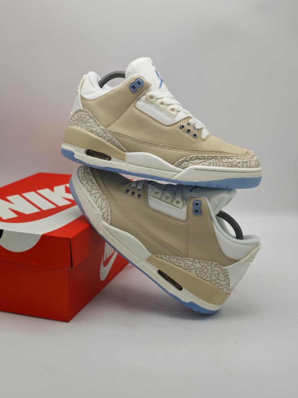Air Jordan 3 Retro “Cement Gold”