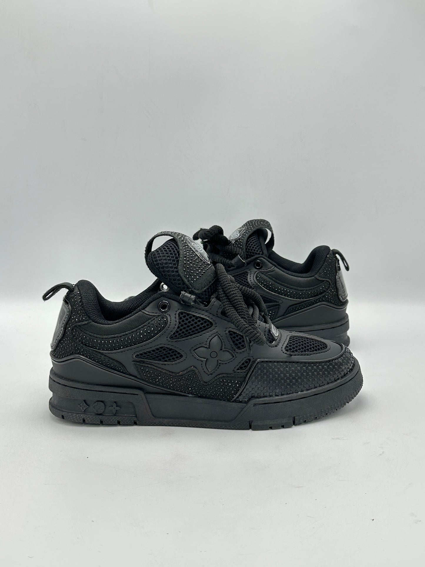 Louis Vuitton Trainer Black