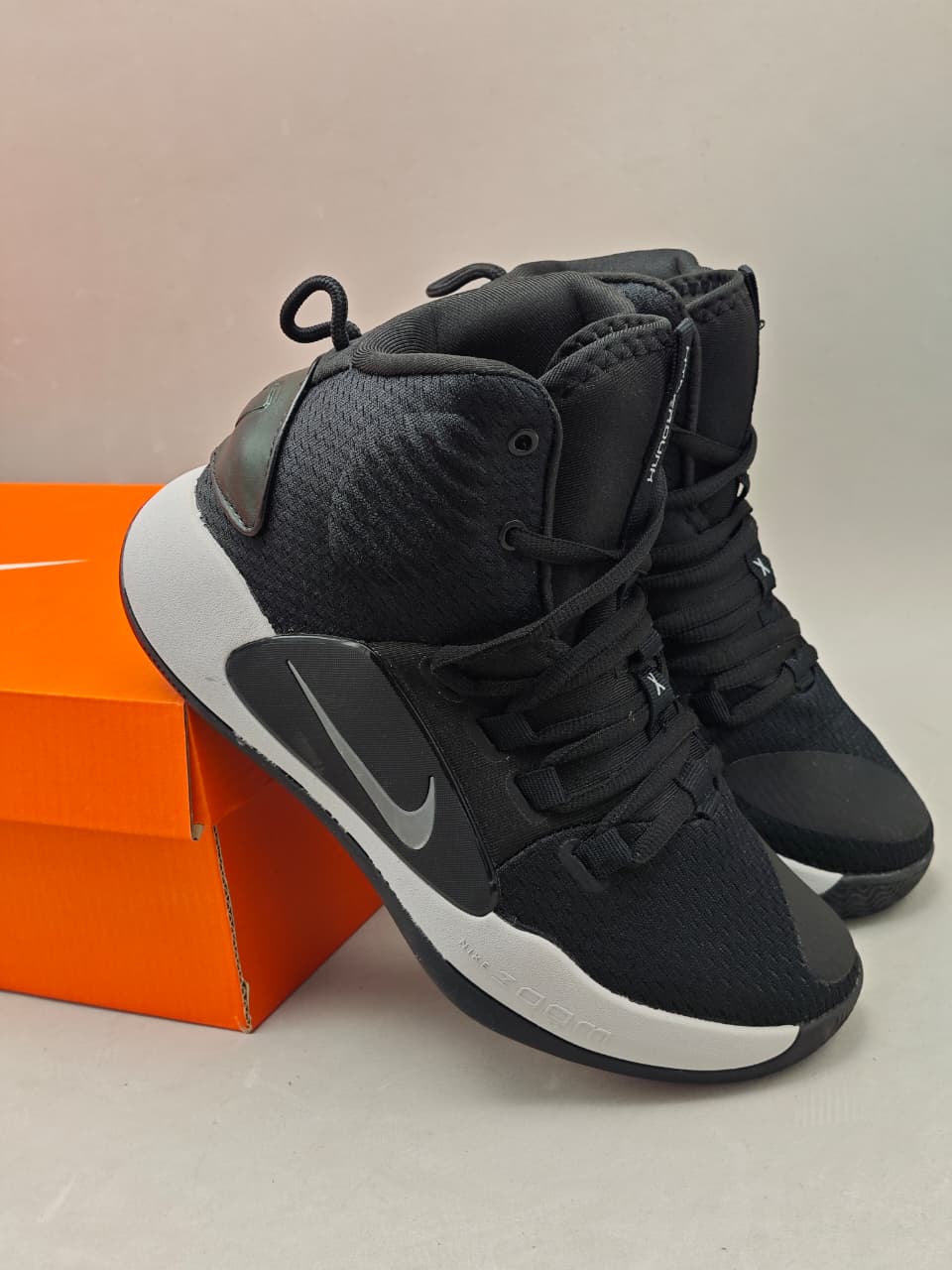 Nike Zoom Rev Black Edition