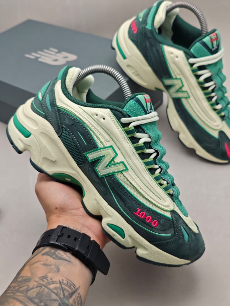 New Balance 1000
