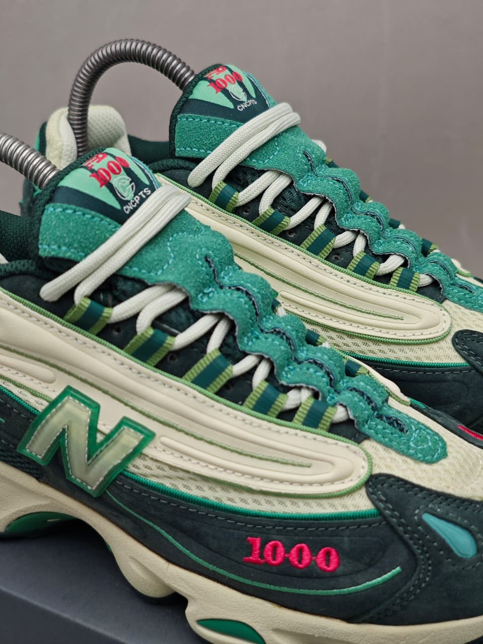 New Balance 1000