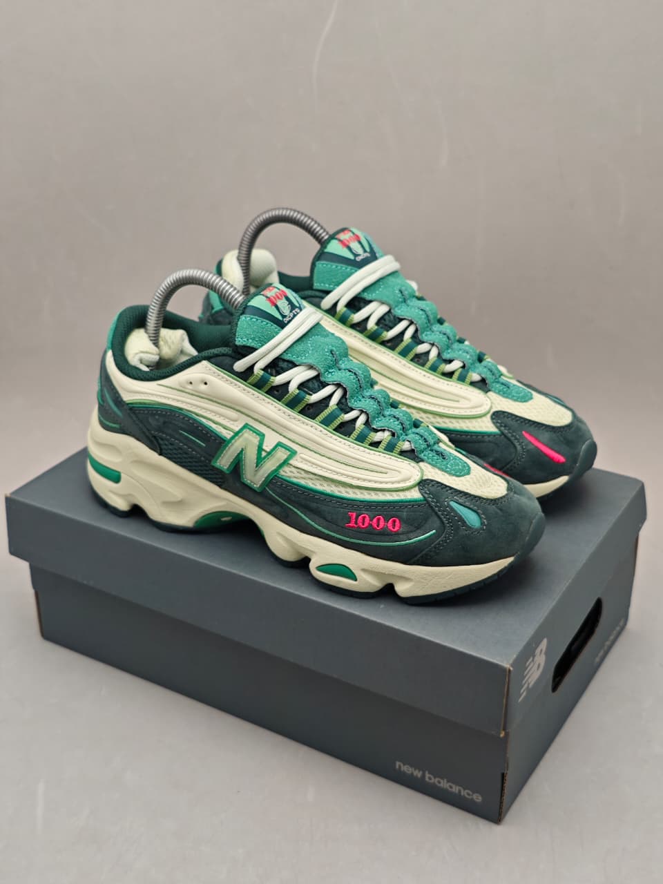 New Balance 1000