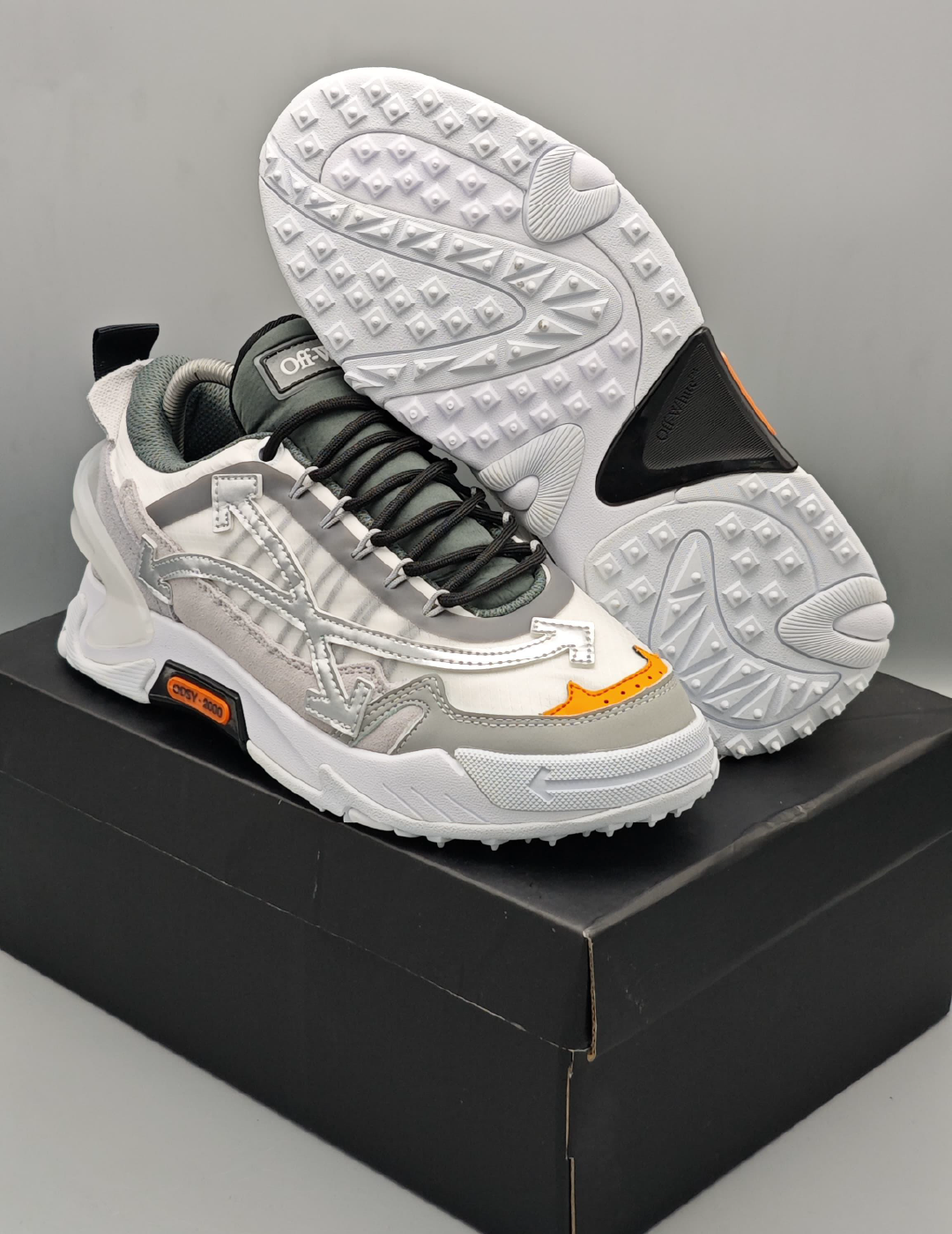 Off White Odsy 2000