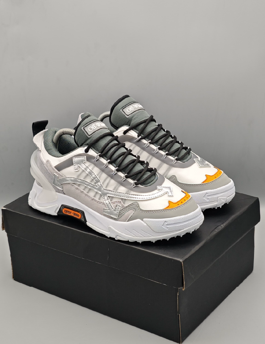 Off White Odsy 2000
