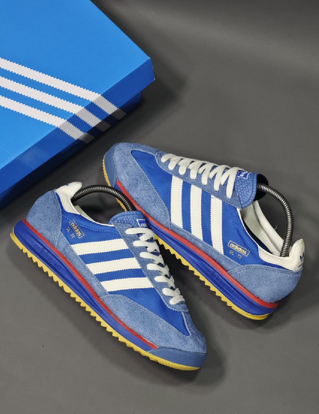 Adidas SL 72