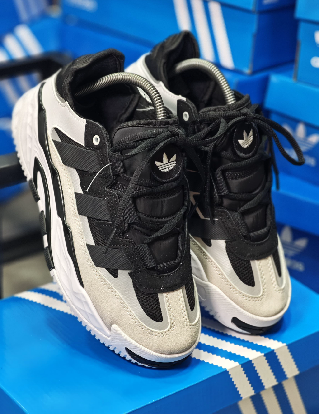Adidas Niteball