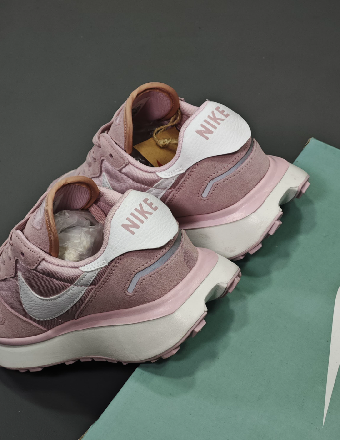 Nike Phoenix Waffle