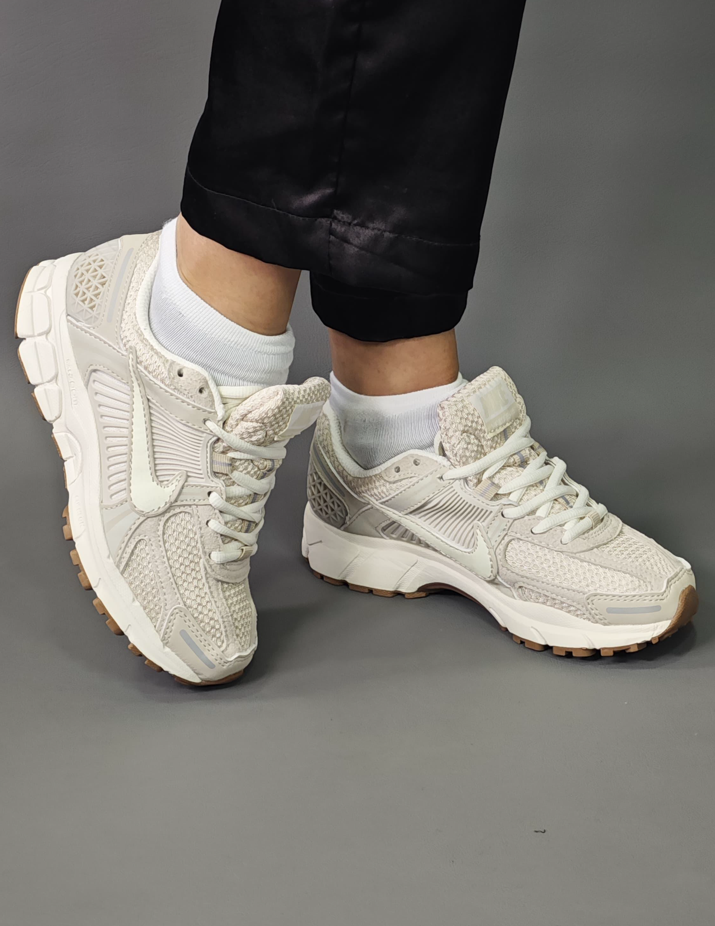 Nike Zoom Vomero 5 Light Orewood Brown