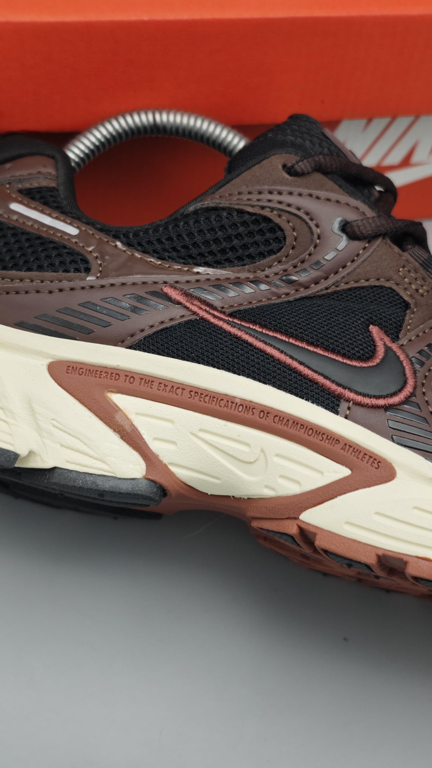 Nike Air Zoom Spiridon Cage 2 Brown