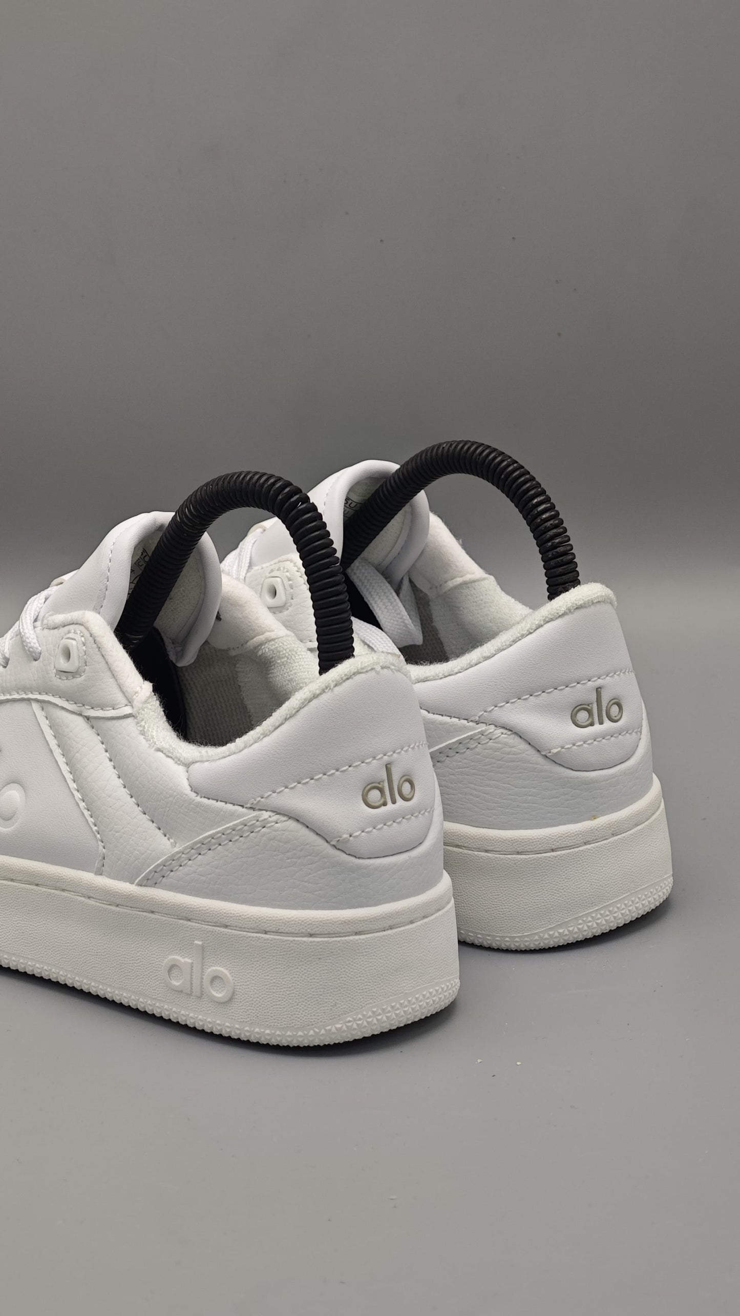Alo