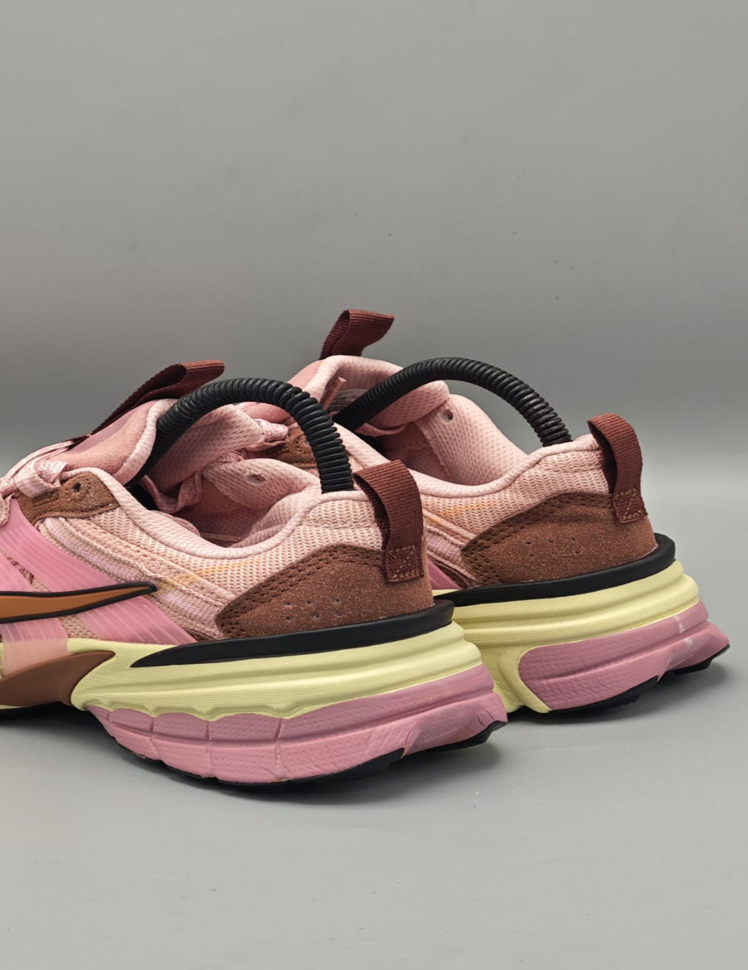 Nike V2k run