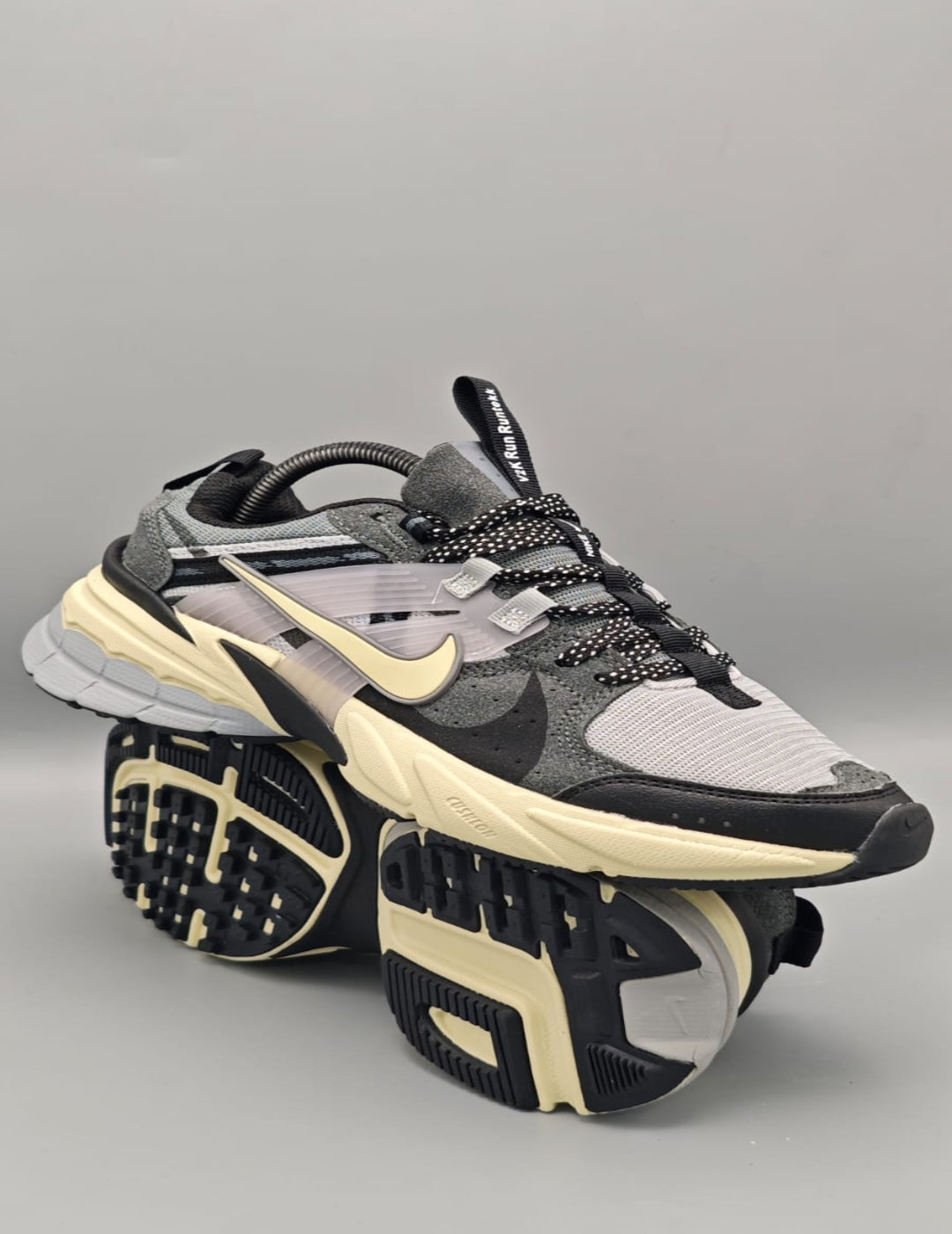 Nike V2k Run