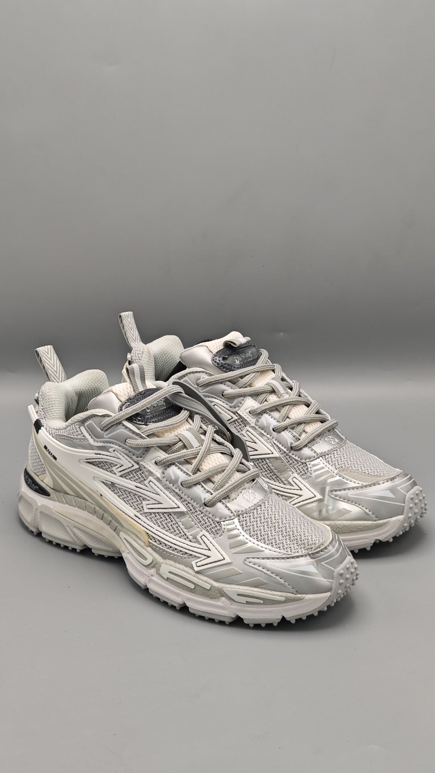 Off-White "Be Right Back"