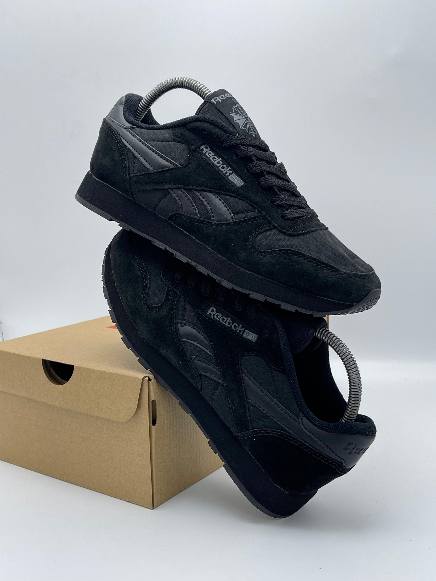 Reebok Classic Leather All Black