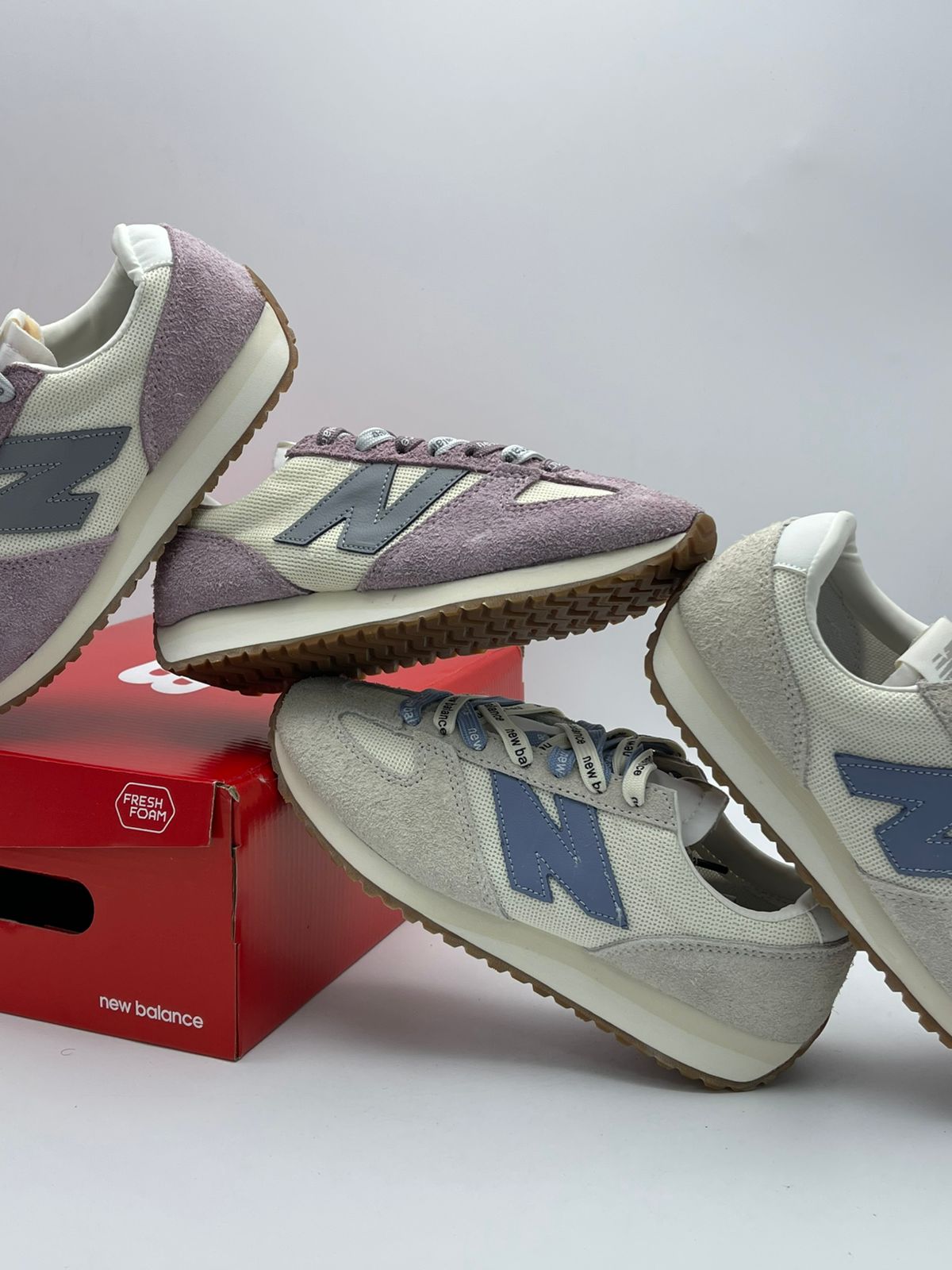 New Balance 237