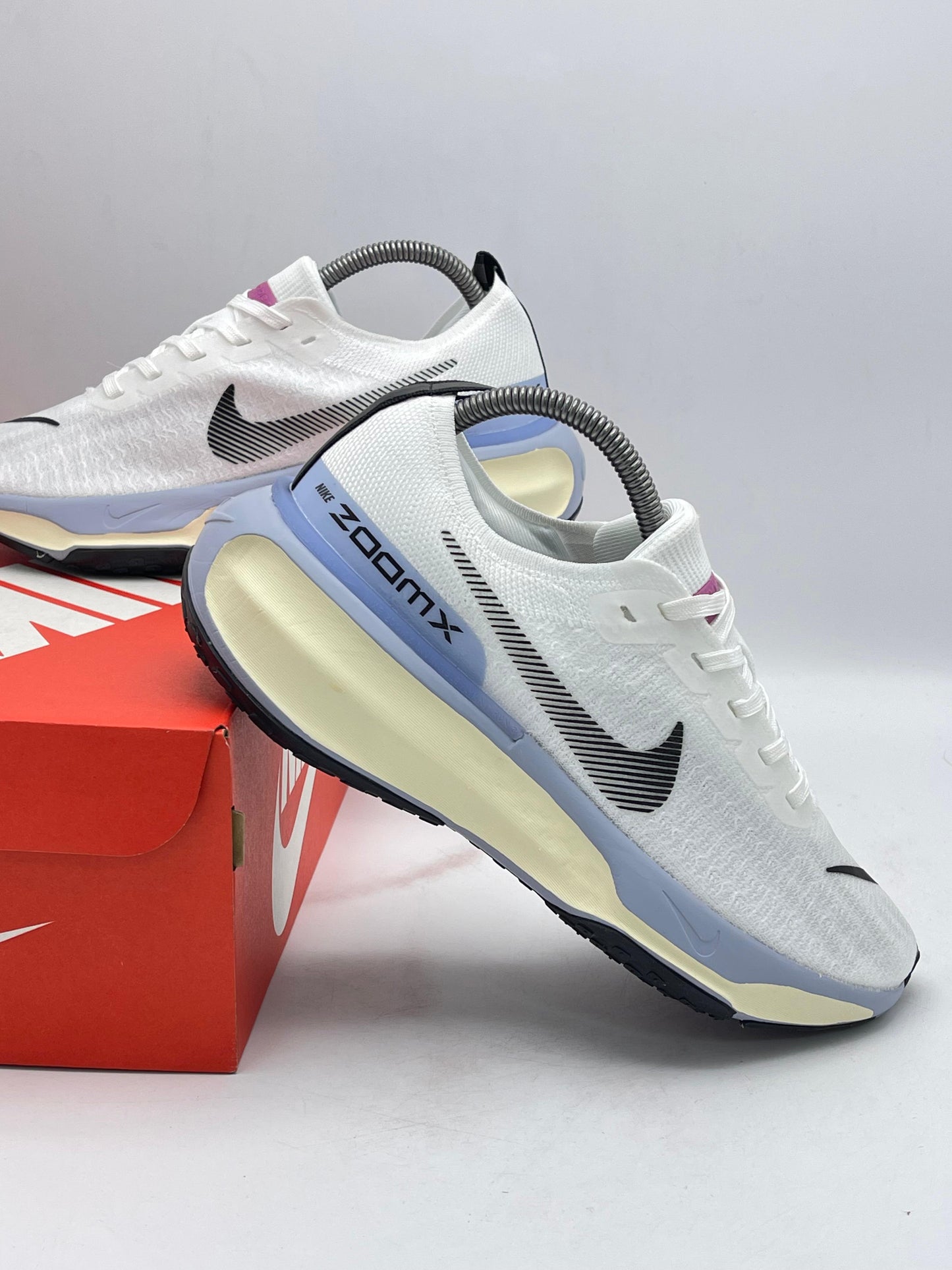 Nike ZoomX Vaporfly White Black