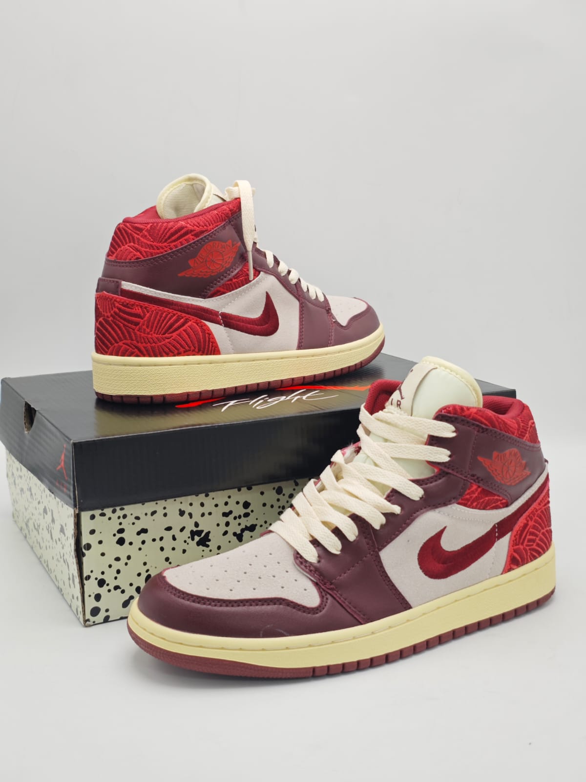 Jordan Retro 1 Red Wave