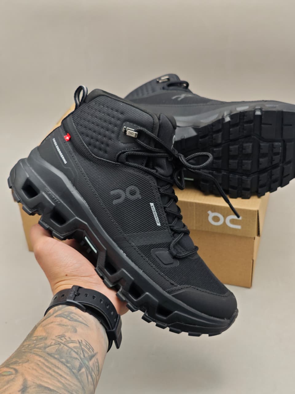 ON Cloud Waterproof