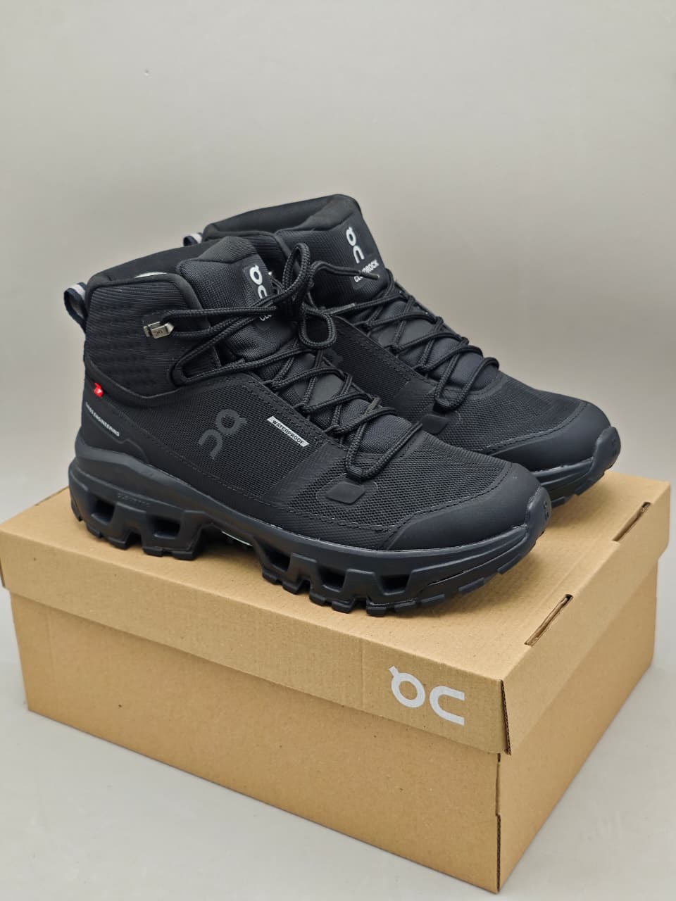 ON Cloud Waterproof