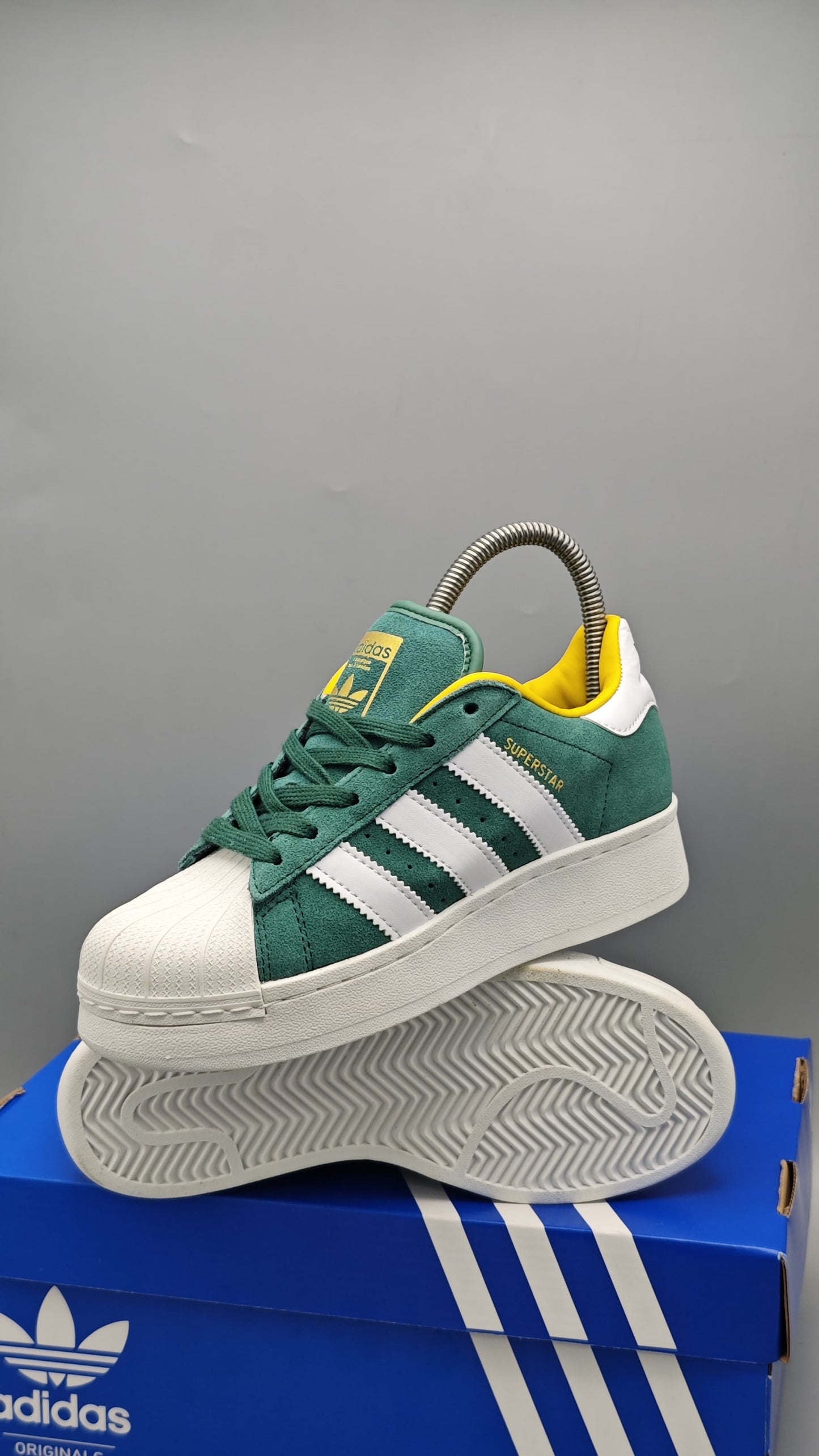 Adidas Superstar