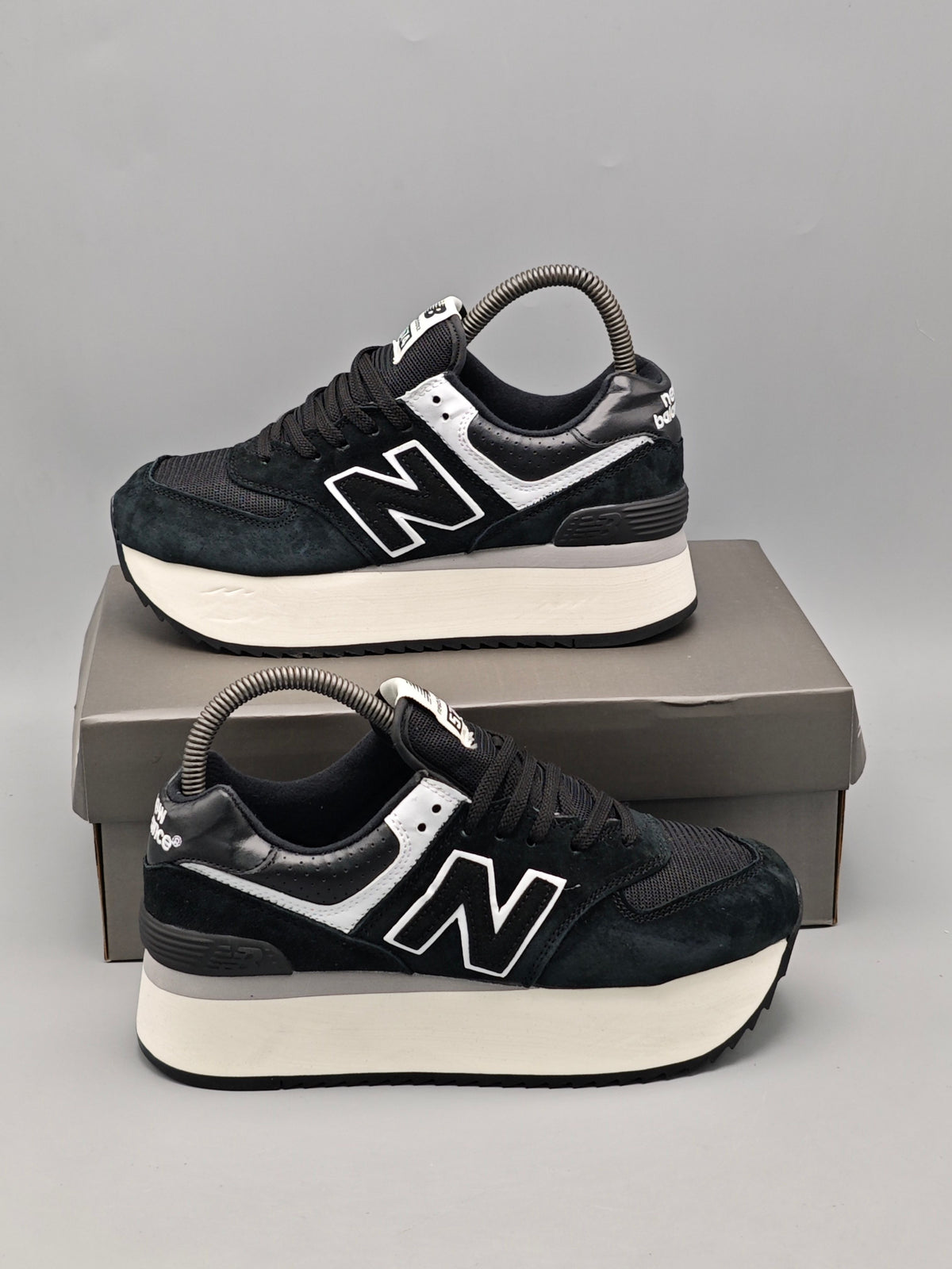 New Balance 574