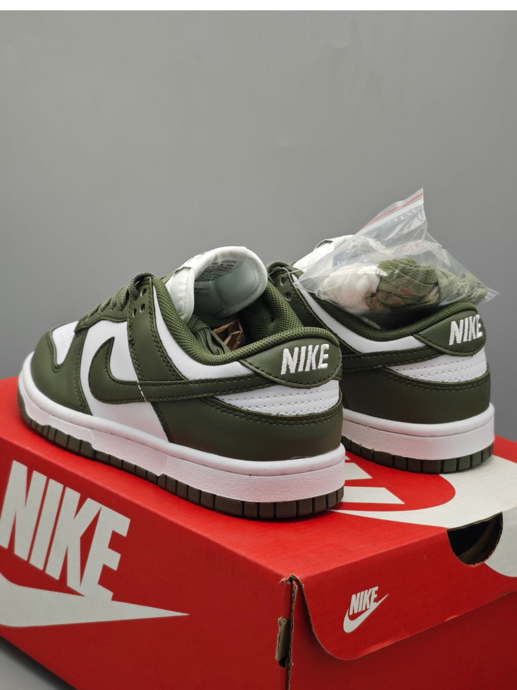Nike Dunk Low Olive Green