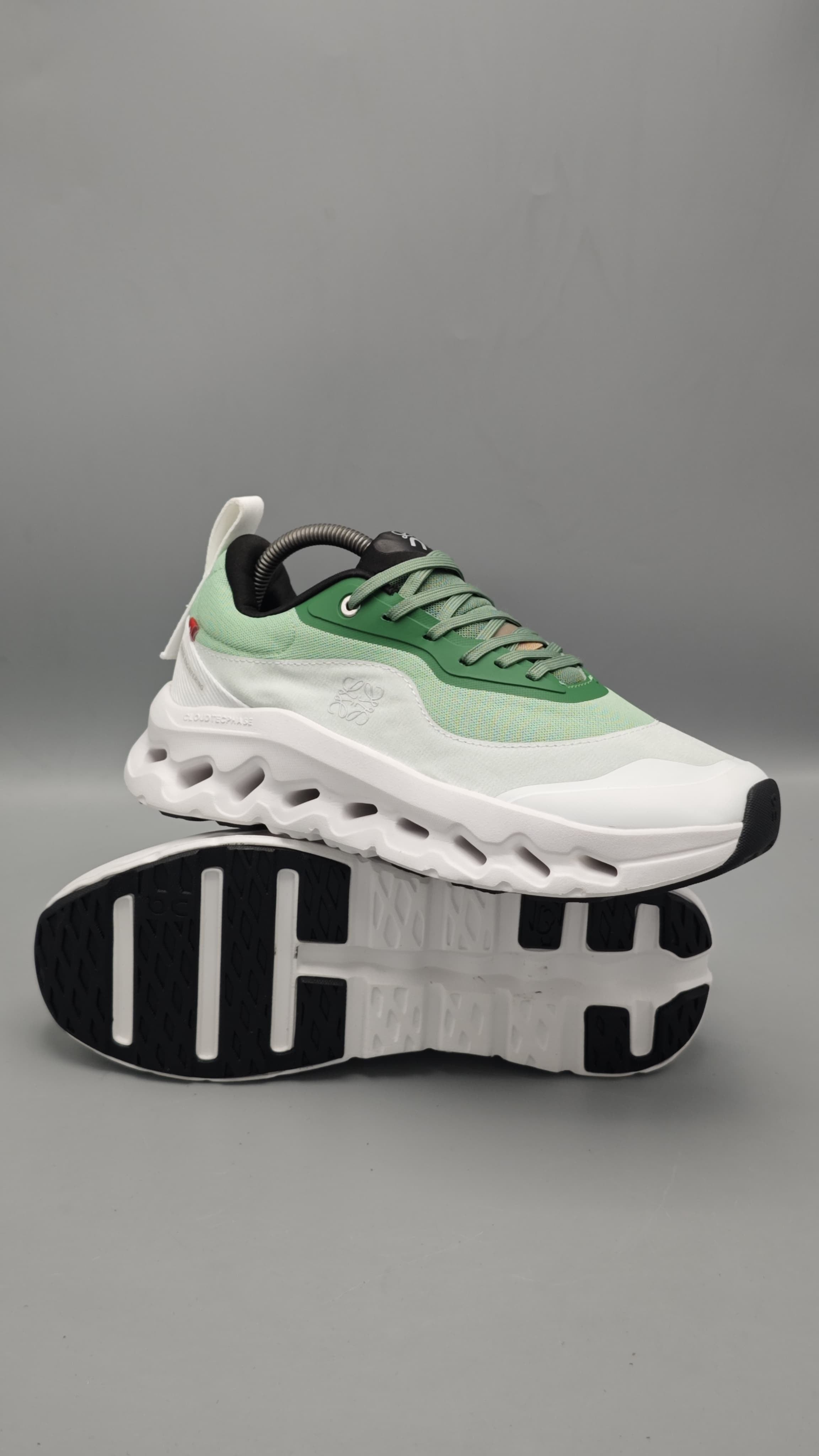 X Loewe Cloudtilt 2.0 Green/White