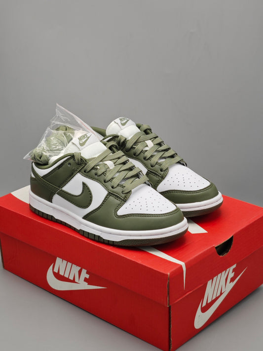 Nike Dunk Low Olive Green