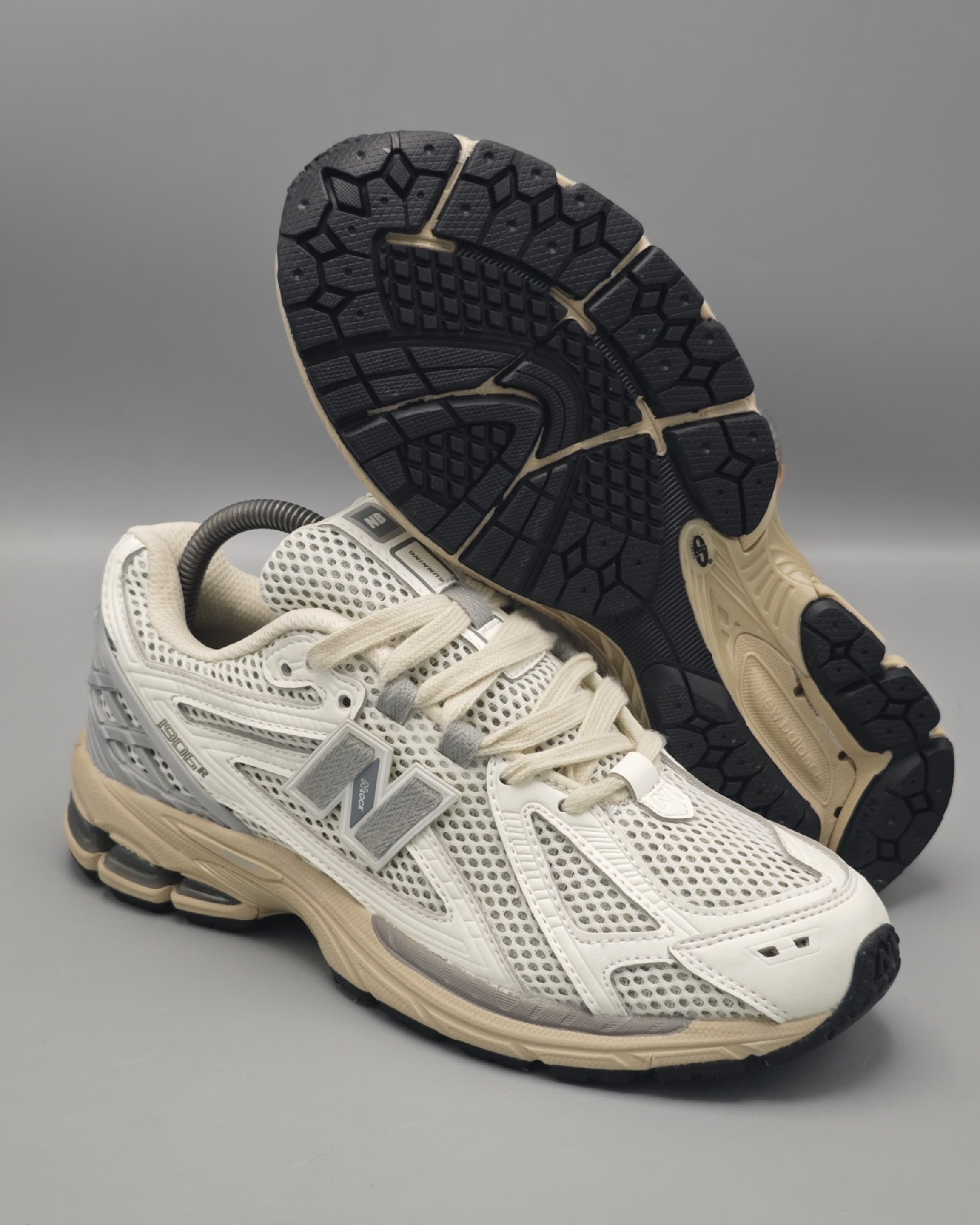 New Balance 1906R White Red