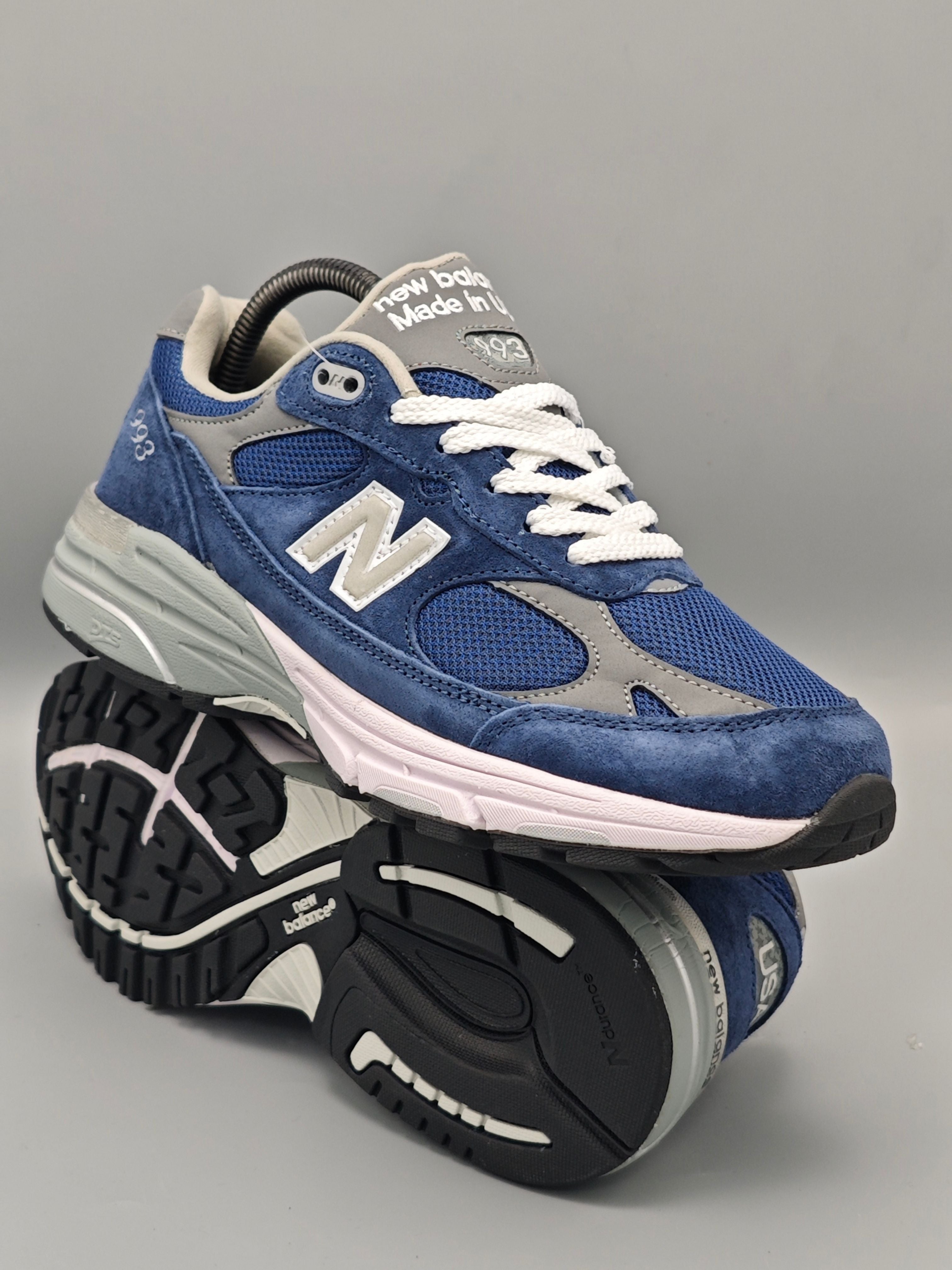 New Balance 993
