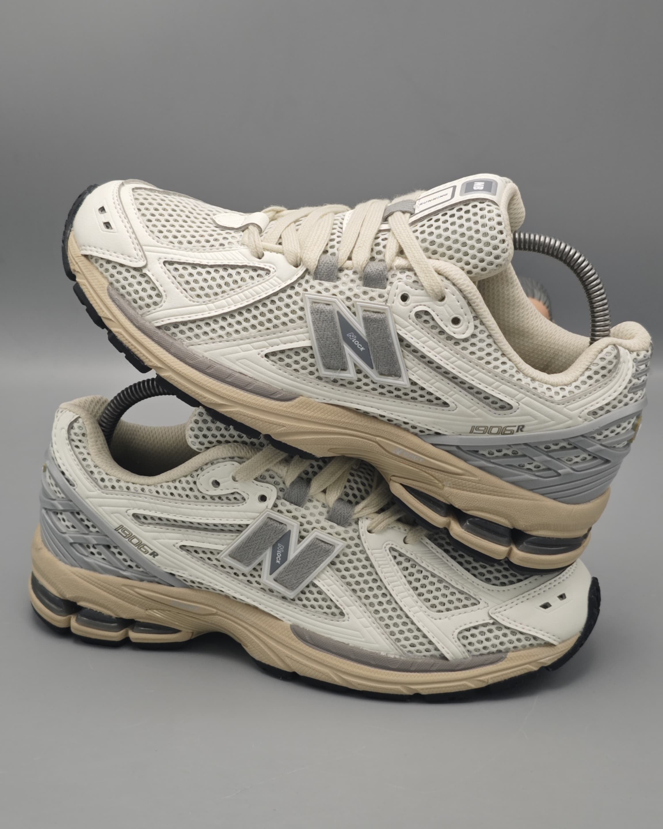 New Balance 1906R White Red