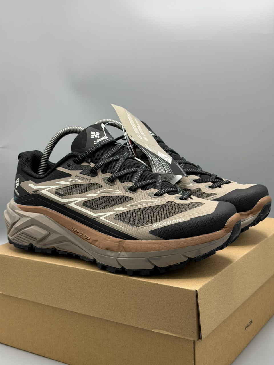 Columbia Montrail Trail – Beige, Negro y Café Tierra