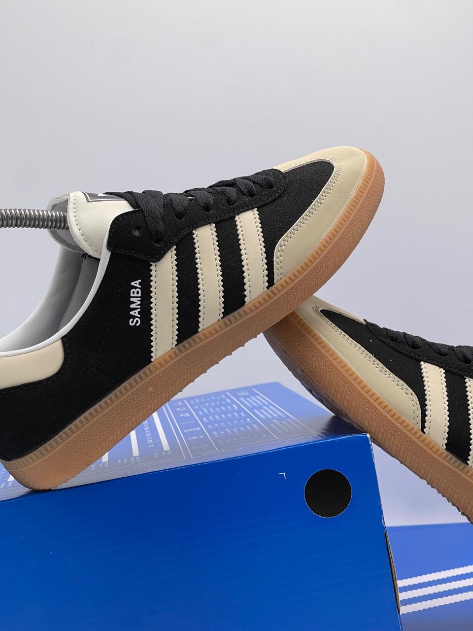 Adidas Samba