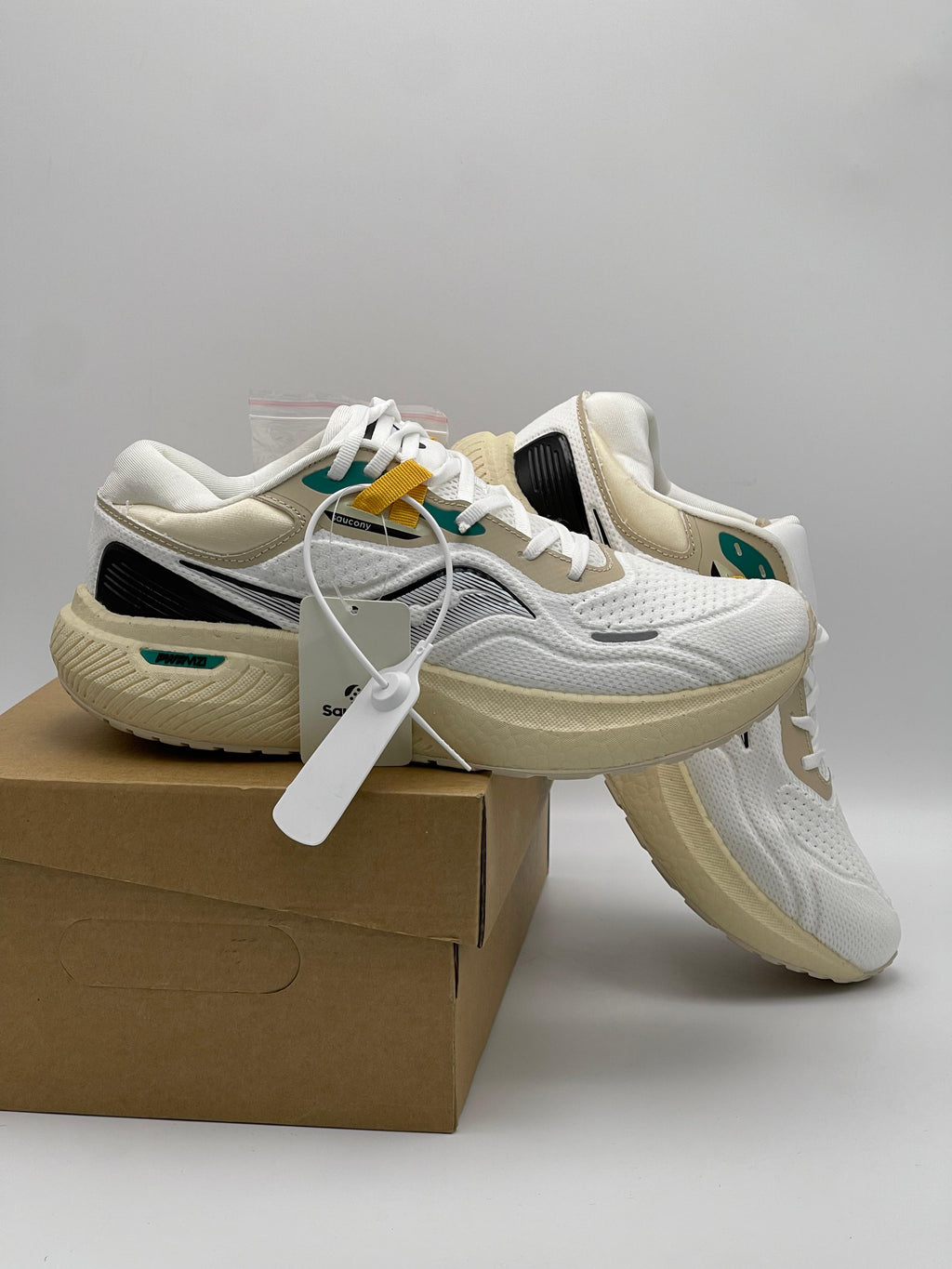 Saucony Freedom Crossport